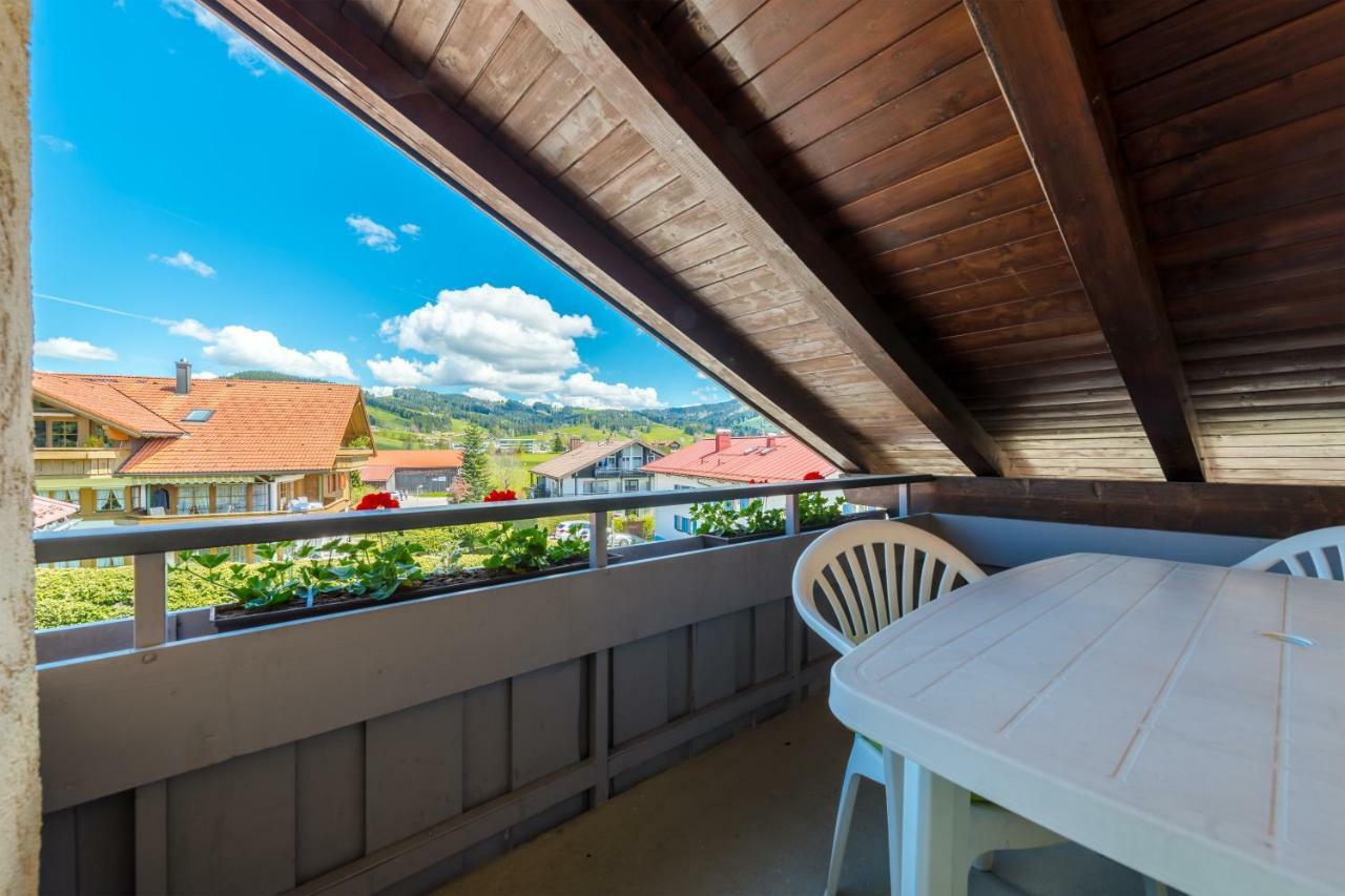 Hotel Neudeck Oberstaufen Exterior photo